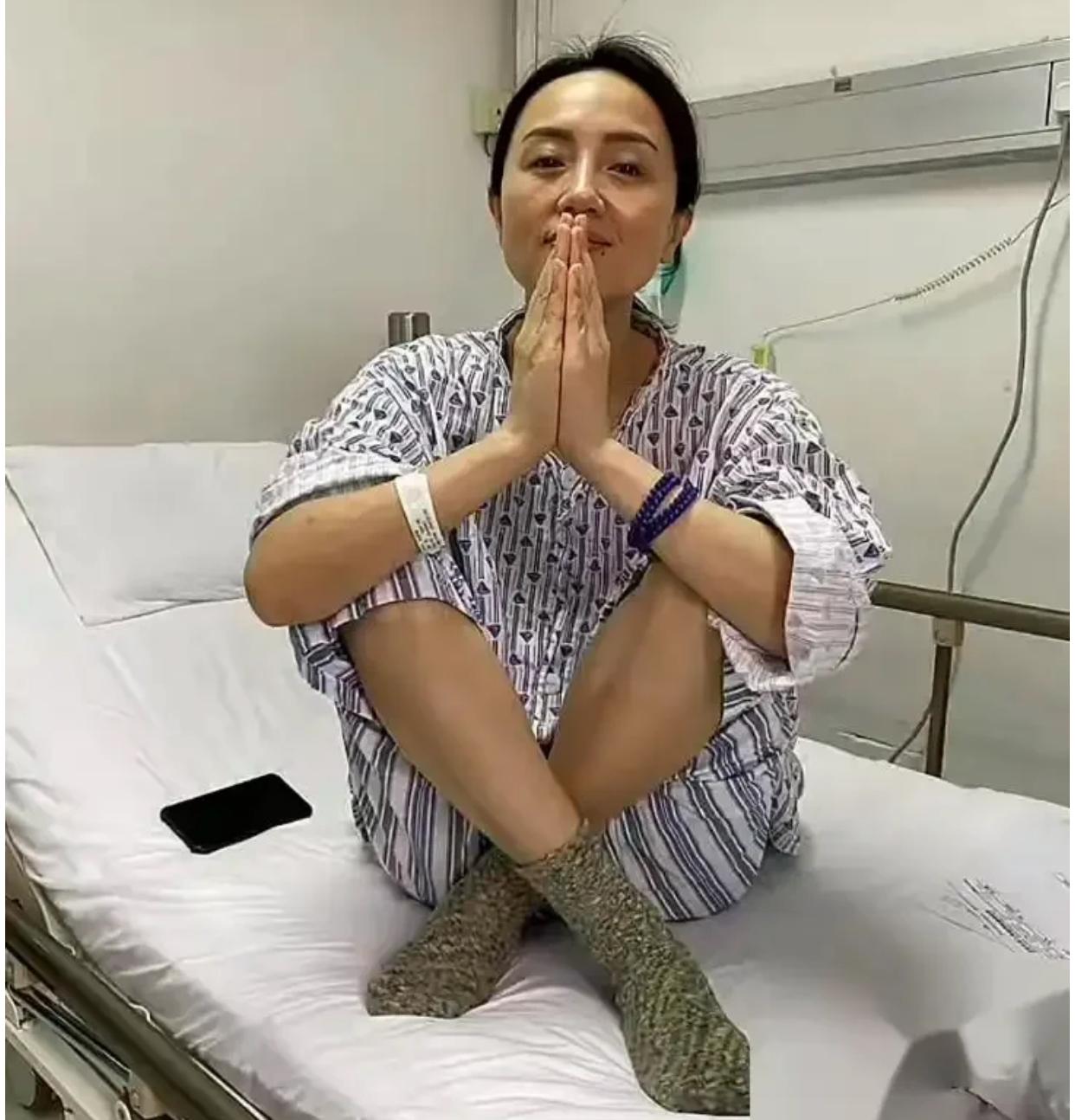 原来这就是她真实生活里，人生最后时光的照片，五年抗癌她一点消息不露一直活跃在