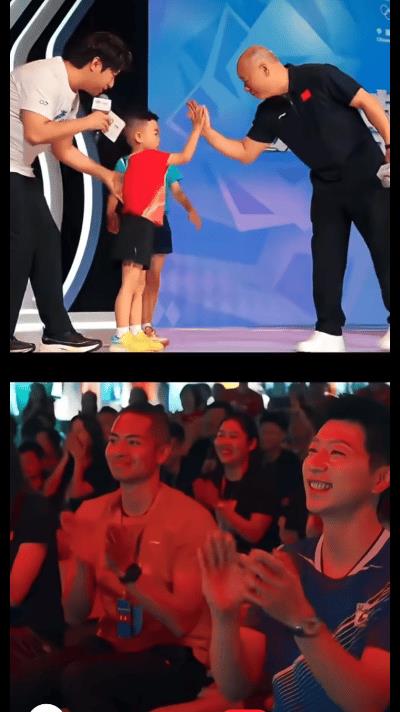 马龙两儿子也太可爱了吧！看龙队这一脸欣慰的笑，网友调侃:鼓励孩子多表现自己