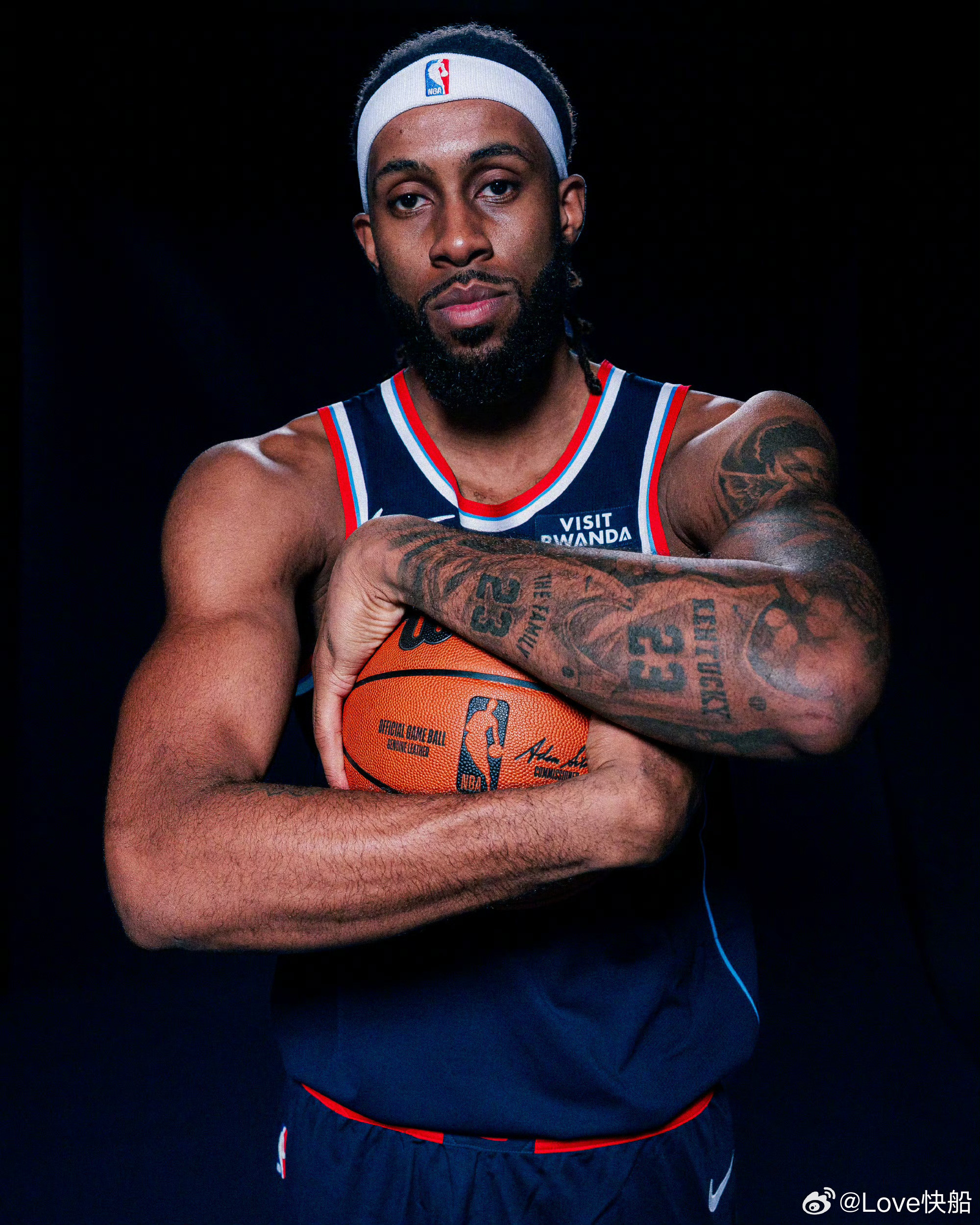 快船明天对阵雄鹿的伤病报告！出战成疑以赛亚·杰克逊–右脚踝扭伤缺阵布拉德利·