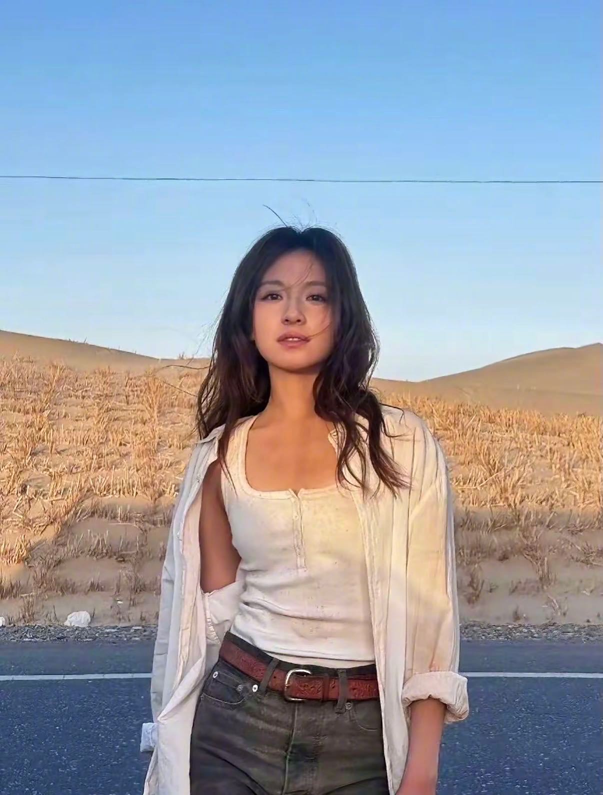 李兰迪李兰迪公路文女主