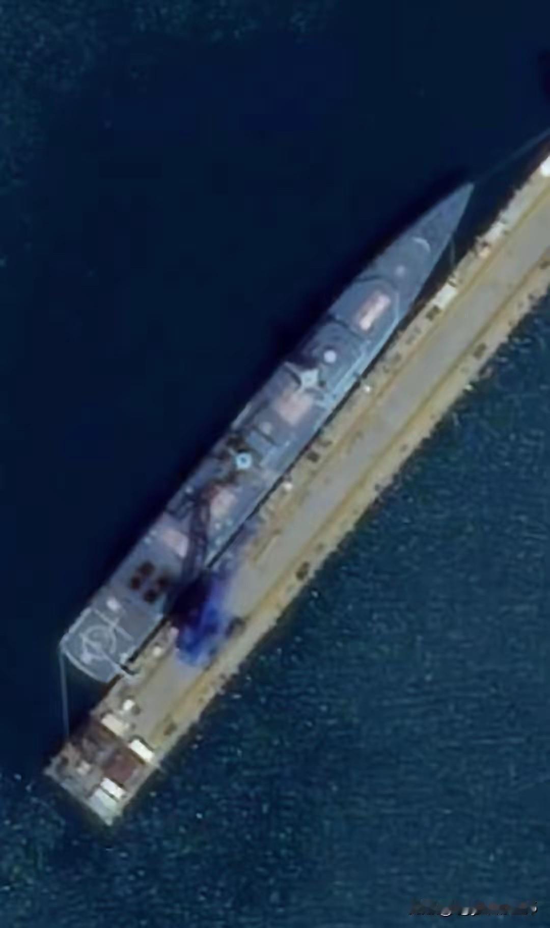 051C型驱逐舰中期升级怎么改？从近日网上流出的一张图片来看，051C的改进将