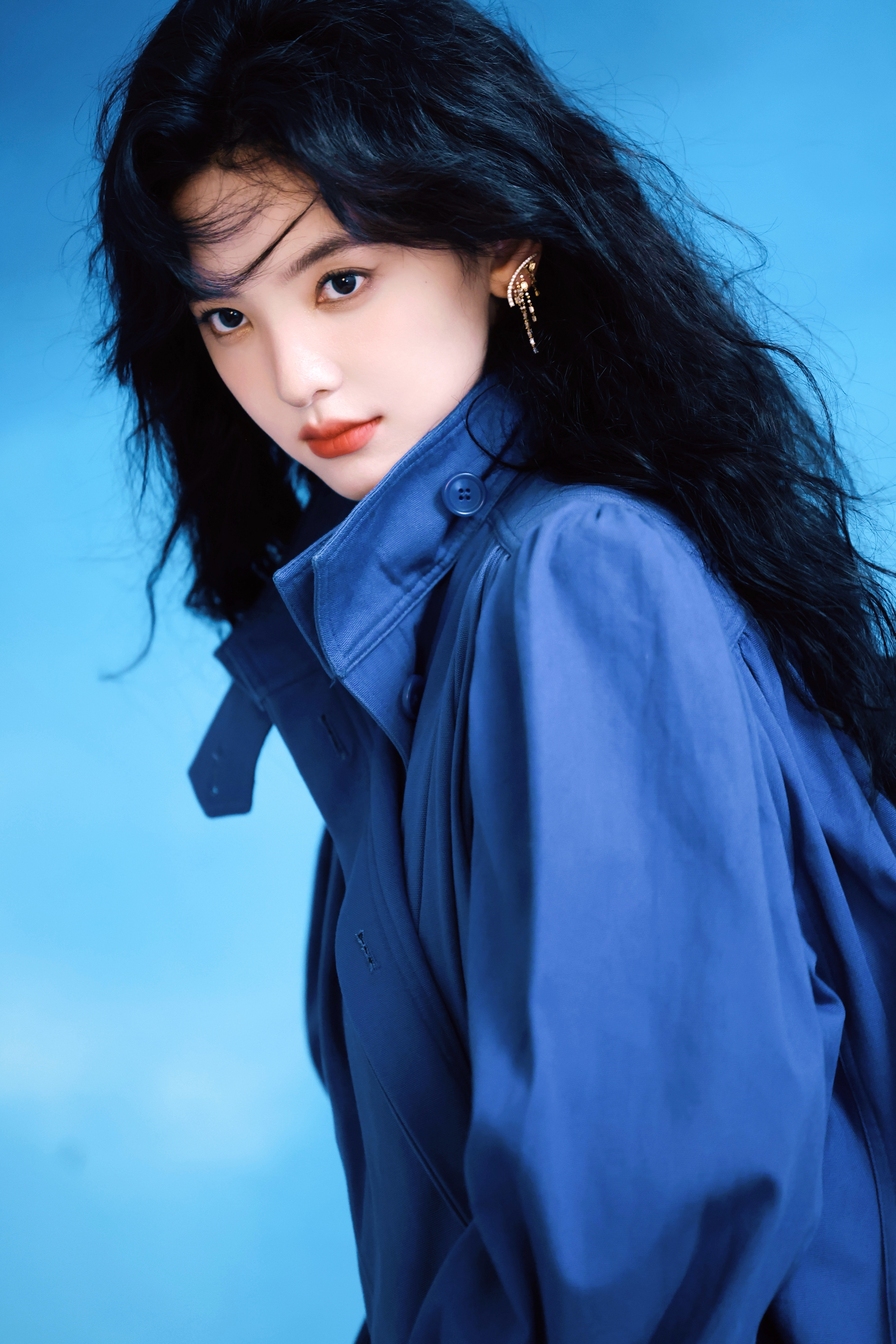 李现章若楠雾里青章若楠在复制粘贴的时代，你是手写的诗