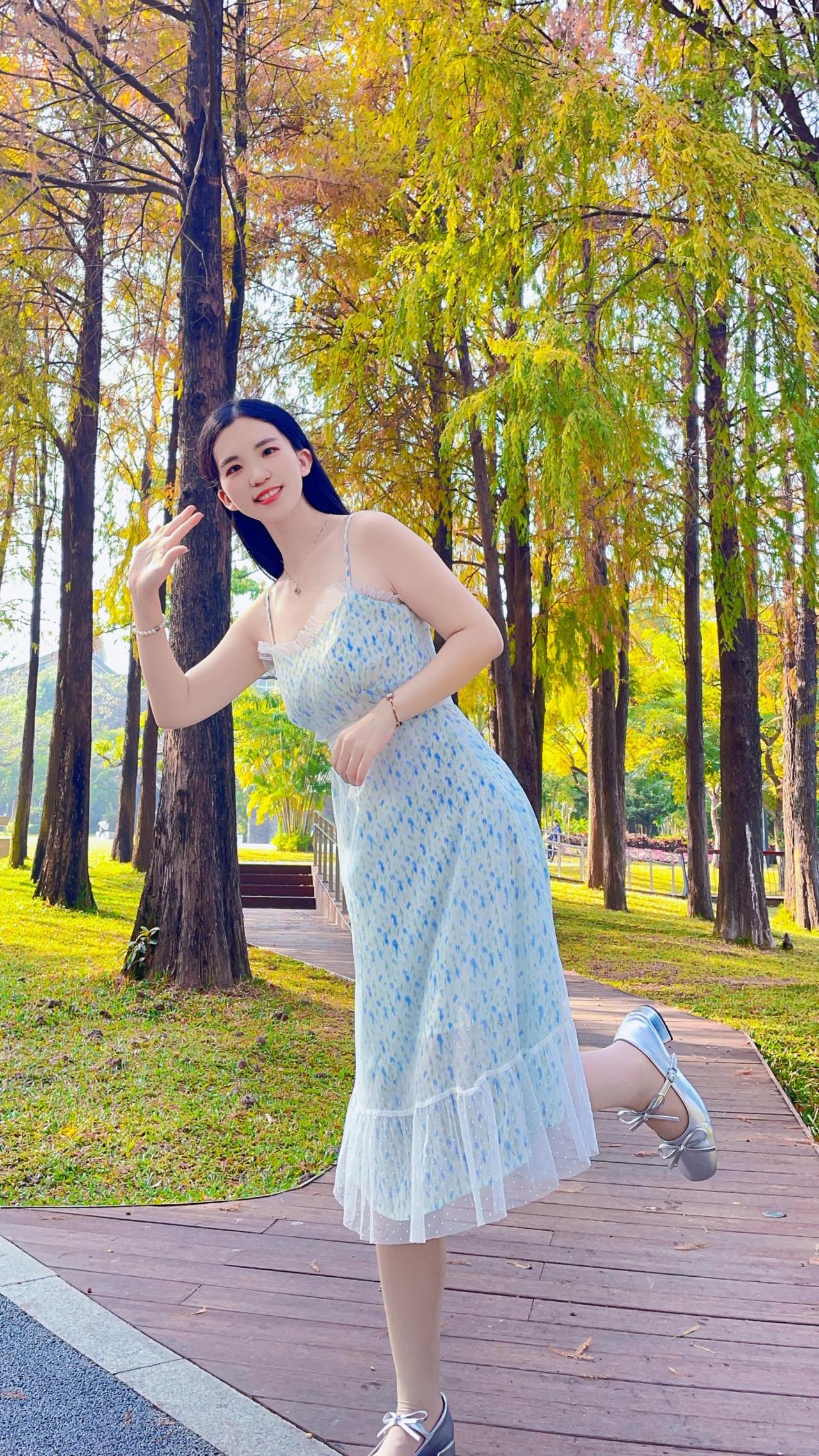 花不是为花店而开，人有各自的月亮种草激励计划美女清纯甜美女神