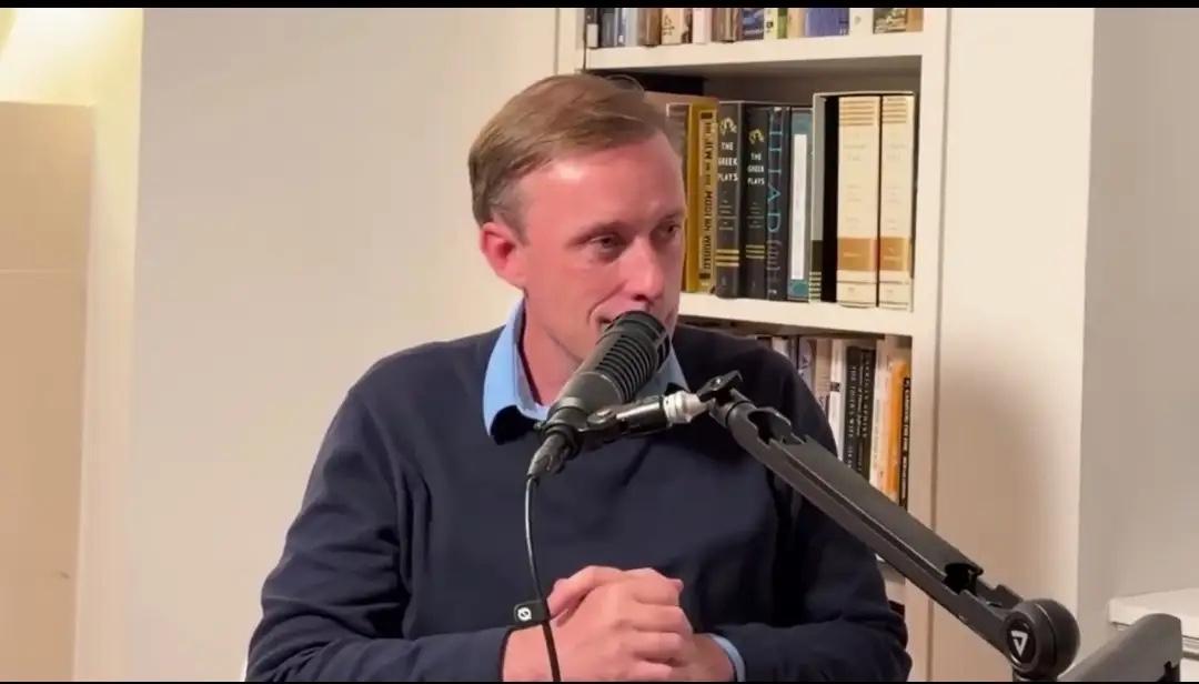 美国前国家安全顾问沙利文上个月在接受ChinaTalk采访时，他认为佩洛西访问