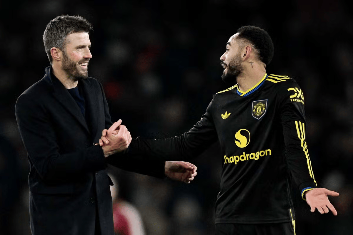 哈格里夫斯: 卡里克是曼联赢球的缔造者, 为什么要换掉他?