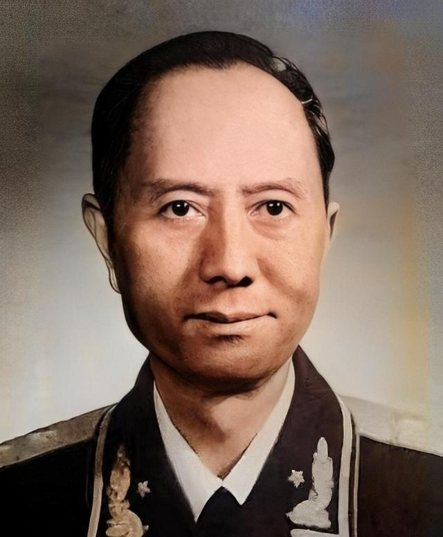 1955年9月，当得知傅连暲被评为中将，很多将领表示不服，甚至有些战将当众表达不