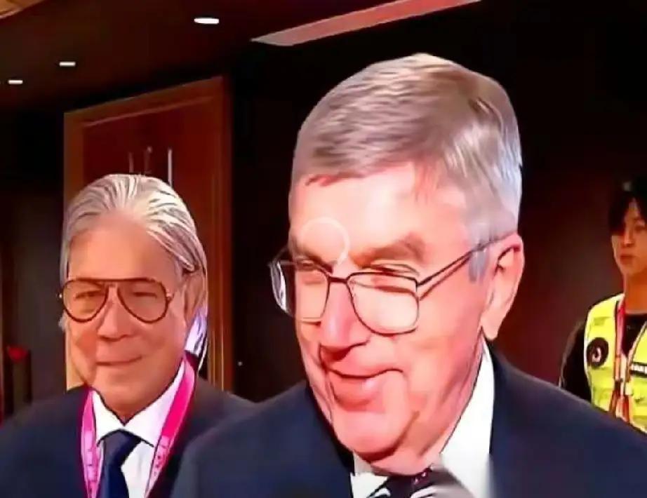 奥运会这摊子事，已经不只是亏钱那么简单了，是明目张胆地把你按在地上摩擦。9月1