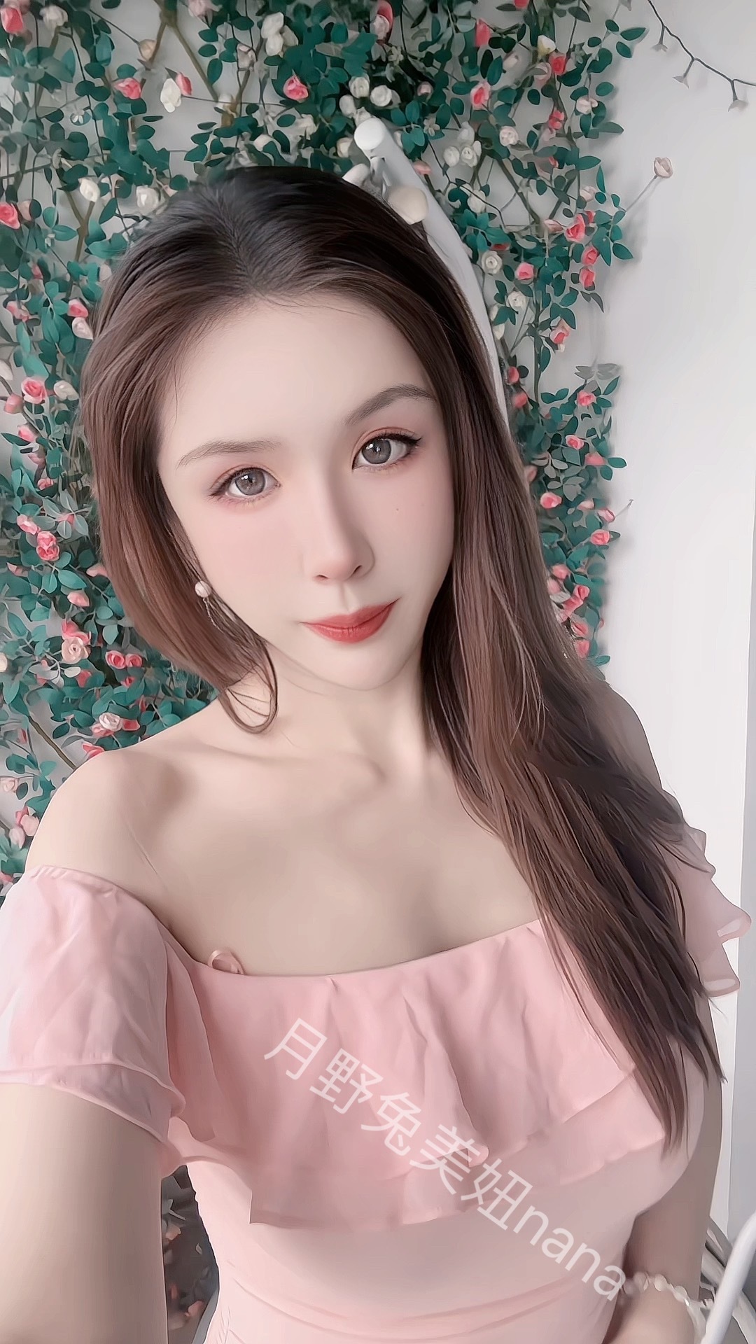 别勾引我我现在正是情窦乱开的年纪美女如云​​​