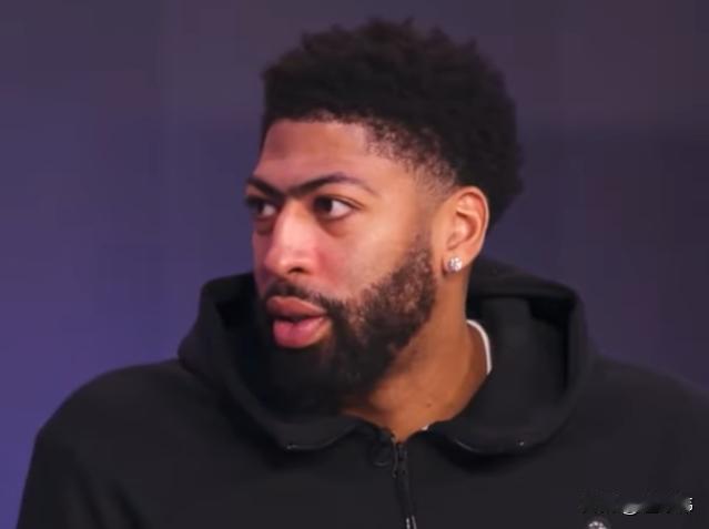 让人动容！浓眉谈老大哥詹姆斯：“无论如何。”“我都感谢勒布朗。”“如