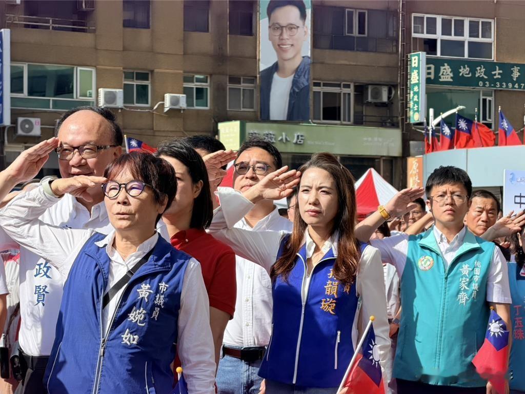 桃园市长选战这两天又添了一把火，不过这回烧起来的不是政策牛肉，而是一支舞。民