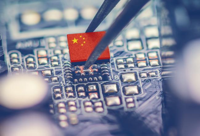 英国芯片业被掏空？外媒揭露中企超绝3部曲，收购只是第一步！11月5日台媒报道，中