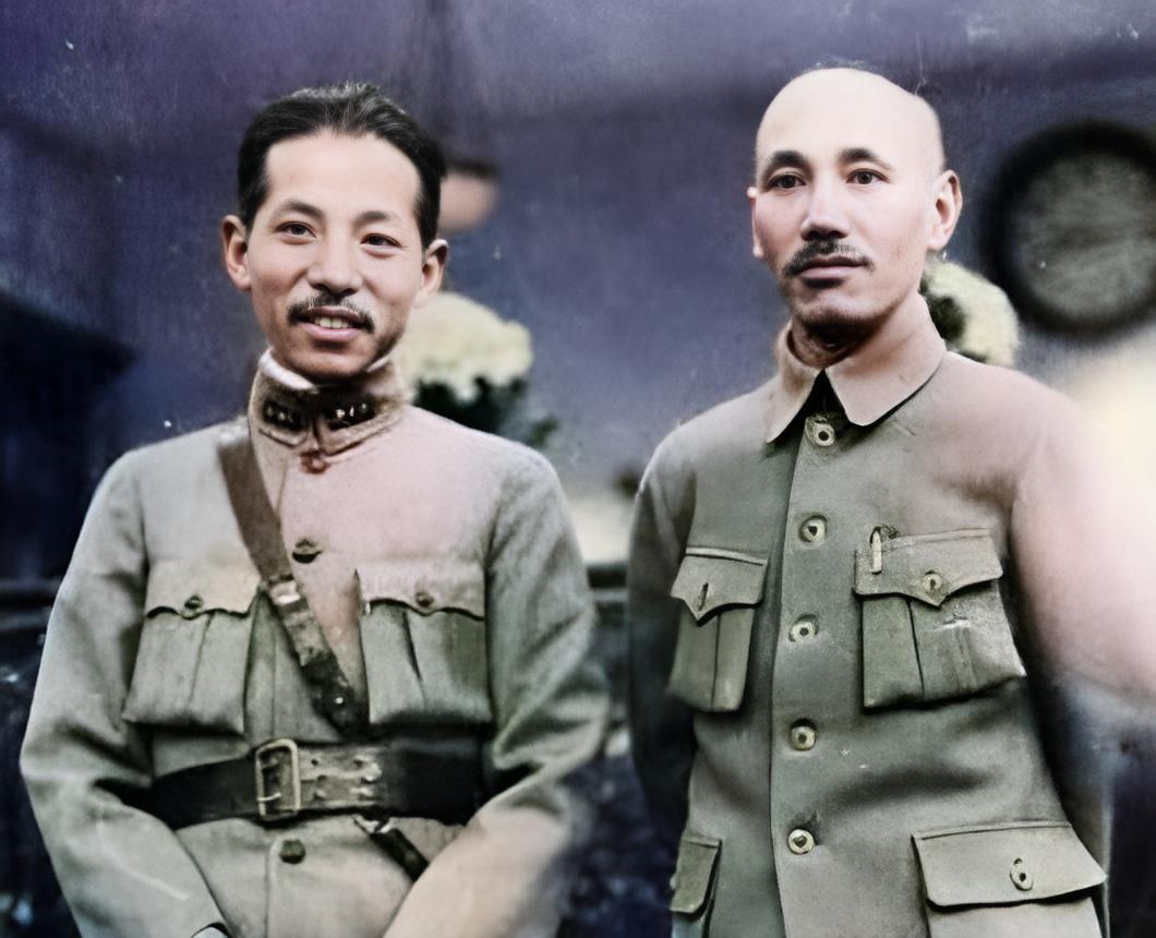 蒋介石一向小肚鸡肠，可张学良干出“挟天子以令诸侯”的举动西安事变爆发后，张蒋结拜