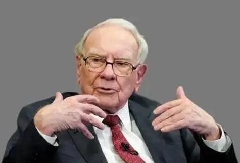 95岁巴菲特退休爆预言：“美日会更强大”！人们在猜“咋不提中国”时，没成想他关于