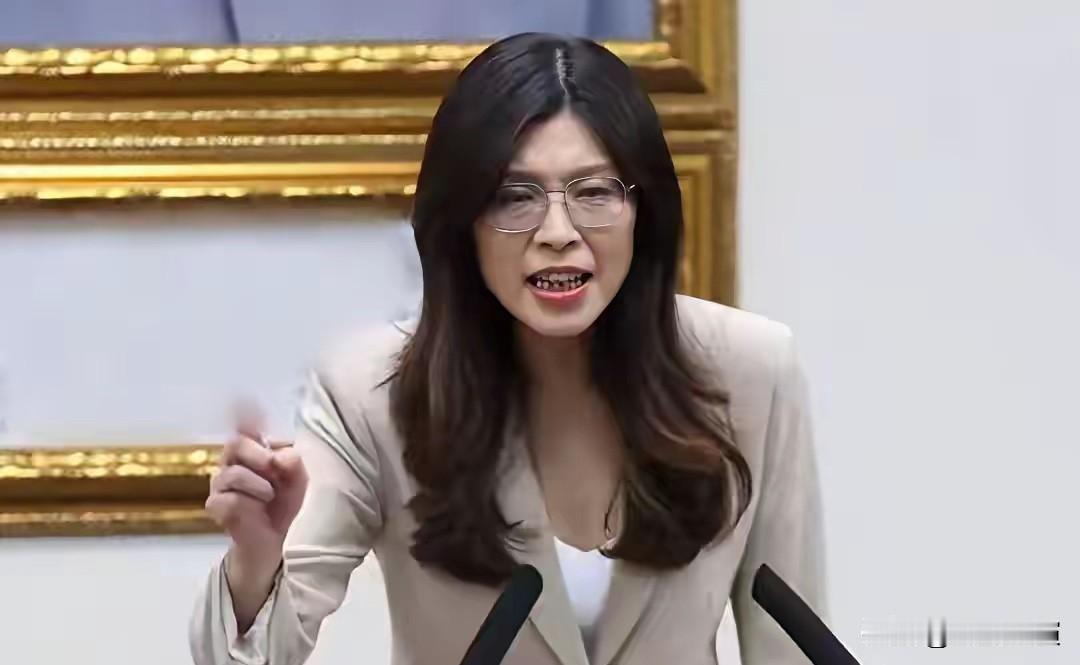 郑丽文今（5月3）日出席侯汉廷新书发表会。郑丽文在活动现场，说出了对中华文明