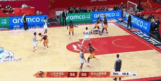 长白山恩都里大将曾繁日真是太嚣张了！在今天长白山恩都里客场挑战江苏肯帝亚的比赛中