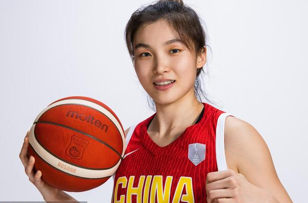 三分7中4！翟若云：首次打国际大赛很激动，宫指导让我上场后先投7月14日中