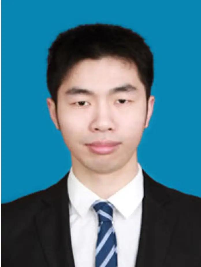 他再也没有机会翻开那些教案了。24号刚给学生上完Linux课的刘昊霖教授,第