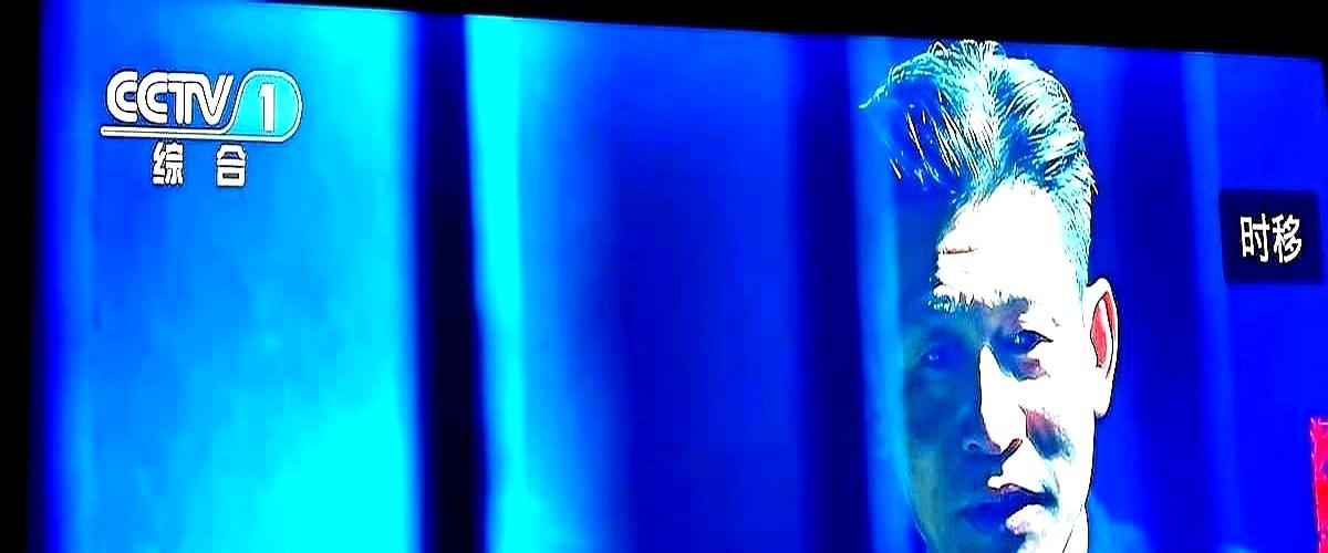 我们一直相信影视剧里的英雄，结果真相藏得更深。其实，吴石案不是孤胆英雄的故事