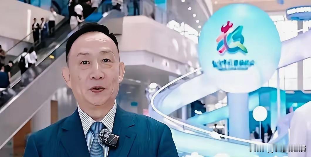 卢麒元掀桌子这出戏，看得人后背发凉。现在有一笔数额极大的账目摆在眼前，始终没