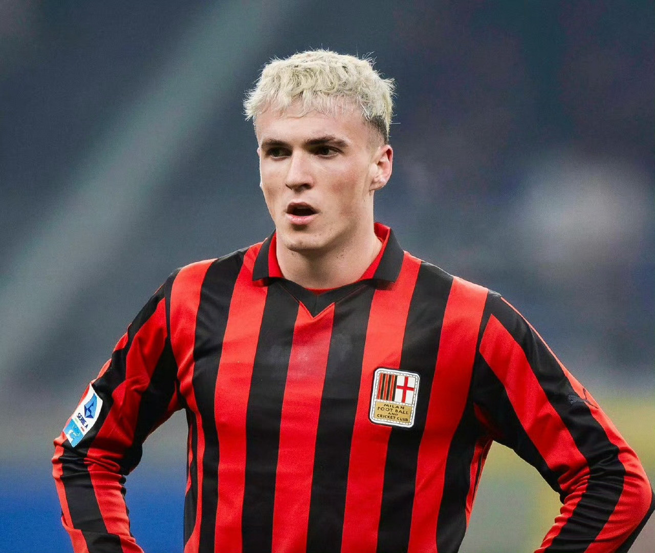 【祝福】🔴⚫️阿莱克斯·希门尼斯🇪🇸生日快乐。🎂🎂🎂sempre