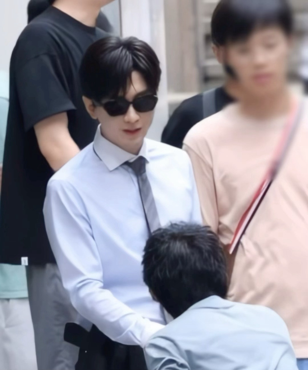 成毅胡渣太撩人了谁家哥哥这么帅啊哦哦我家的成毅狩谎cy成毅林彦廷