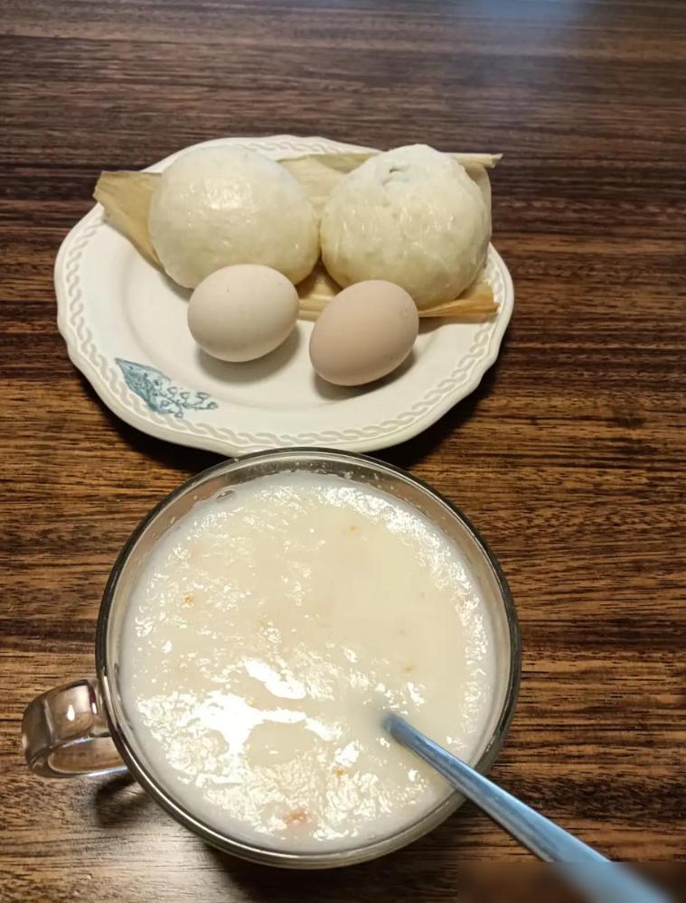 要舍得吃的食物，记住这17条，照着做就行：1.鸡蛋，一天两个打底我前几年可
