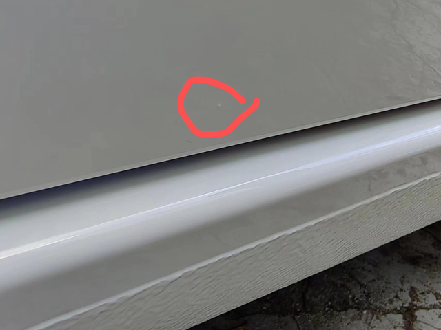 威朗PR0漆不是很好漆面怀疑是鼓包还是爆漆？请大神指点