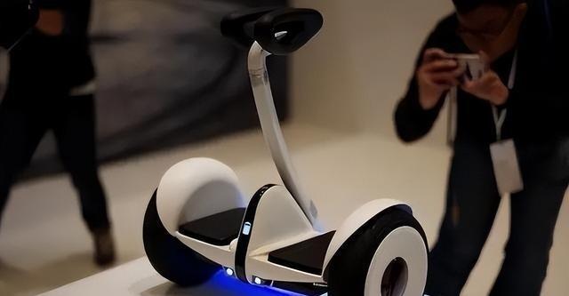 西方高科技为啥不卖给中国？荷兰：我70万的平衡车，他们600拿下！这句话戳中