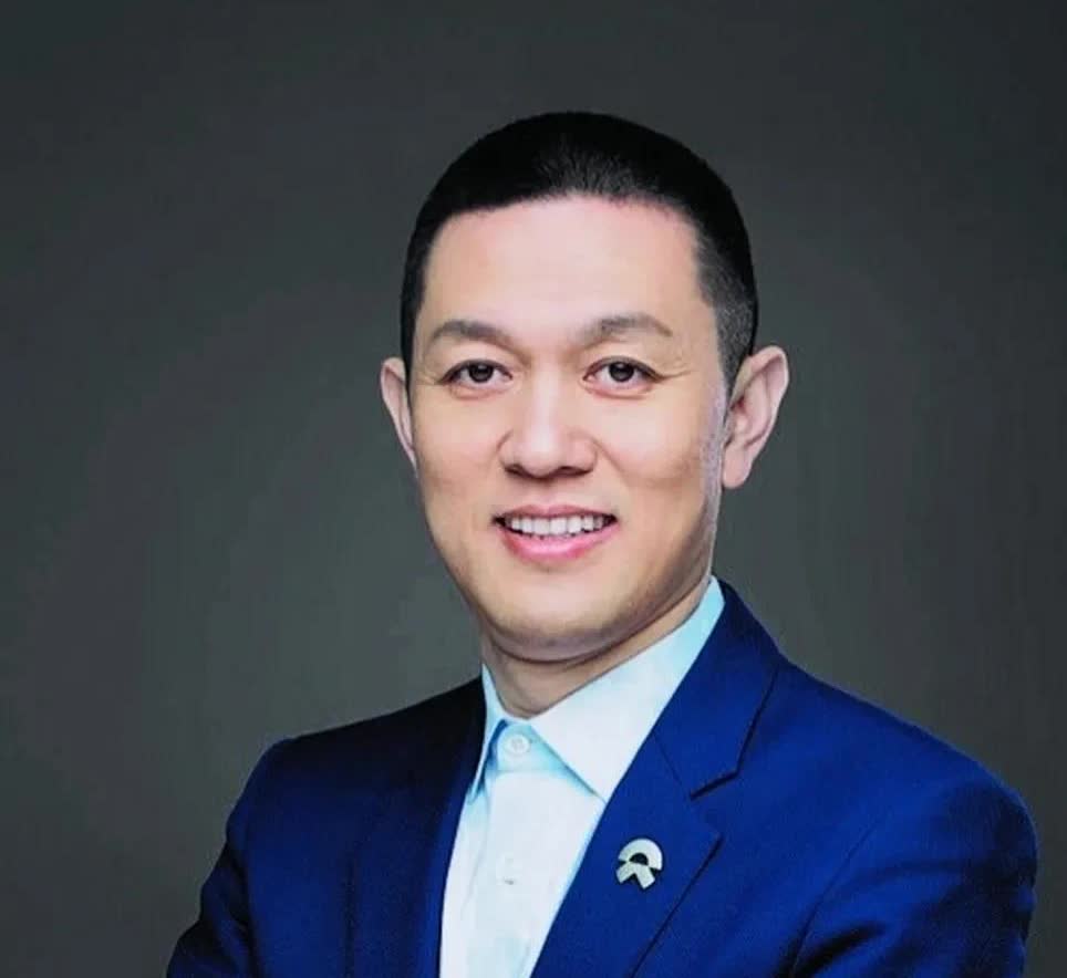 李斌公开嘲讽小米！李斌:我虽然也致敬了保时捷，但我没有抄袭！蔚来还真有底气这么说