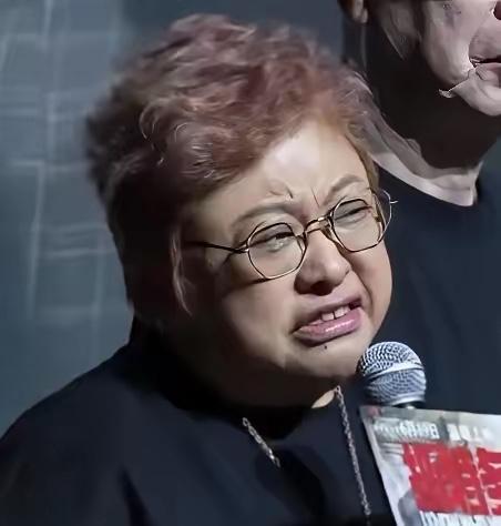 不光是我好多人都有同感韩红当年那个讨好劲儿，可能根本不是性格使然，而是一种生