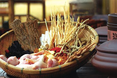 糖尿病其实不是降糖，而是应该疏肝，一张妙方，肝脾同调，从源头控制血糖 很多糖