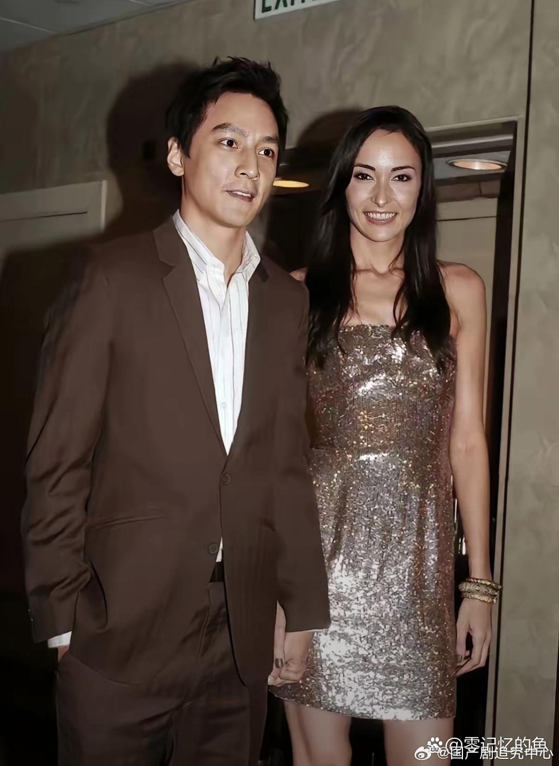 其实吴彦祖老婆年轻时候挺漂亮的。
