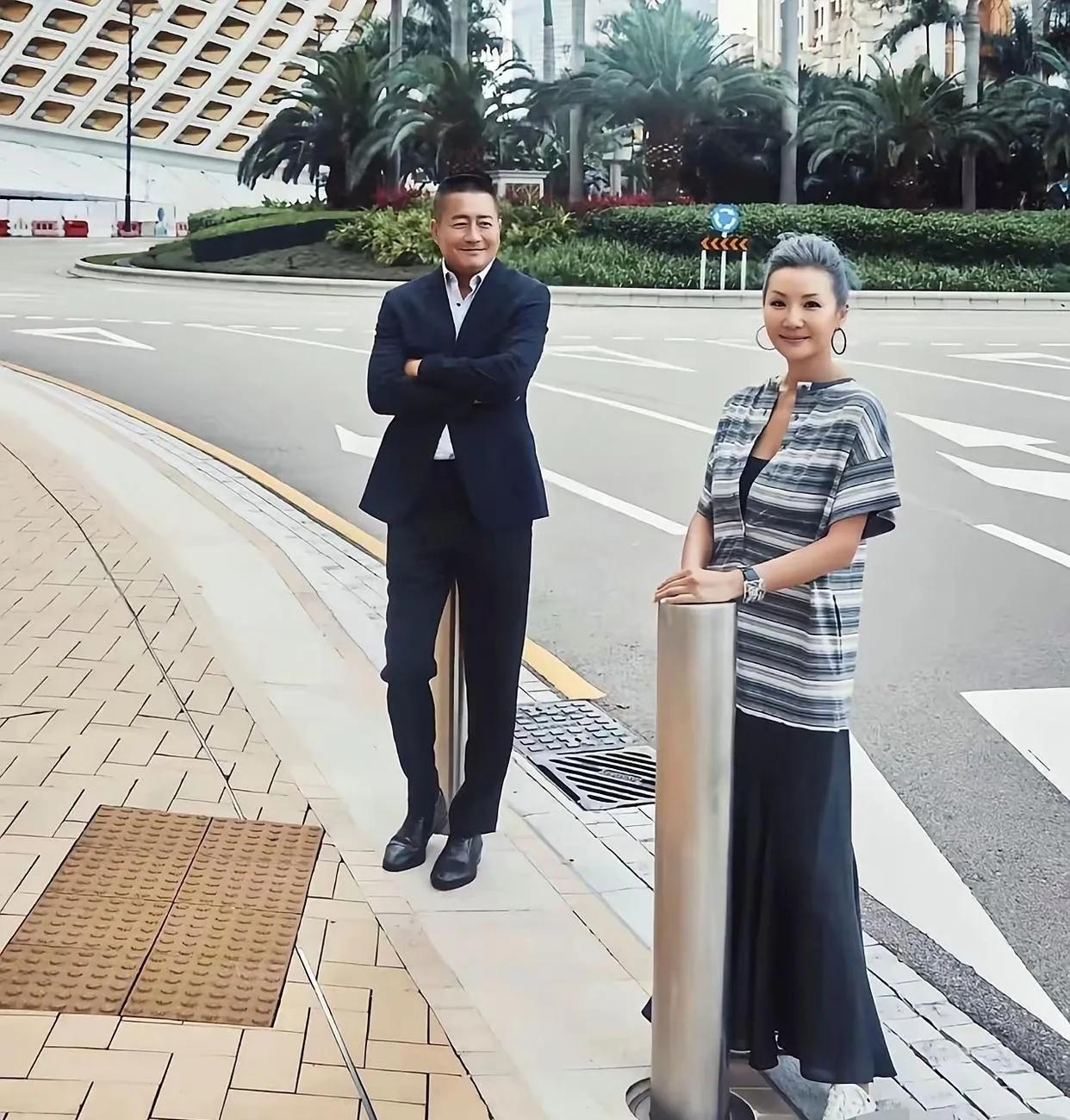 不明白，相对于王玲，江珊到底输在哪里？没有想到吧，江珊跟高曙光之前还有过一段