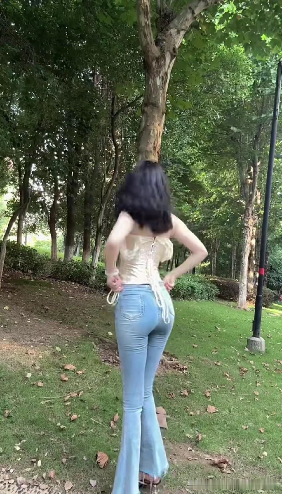 看着挺高啊