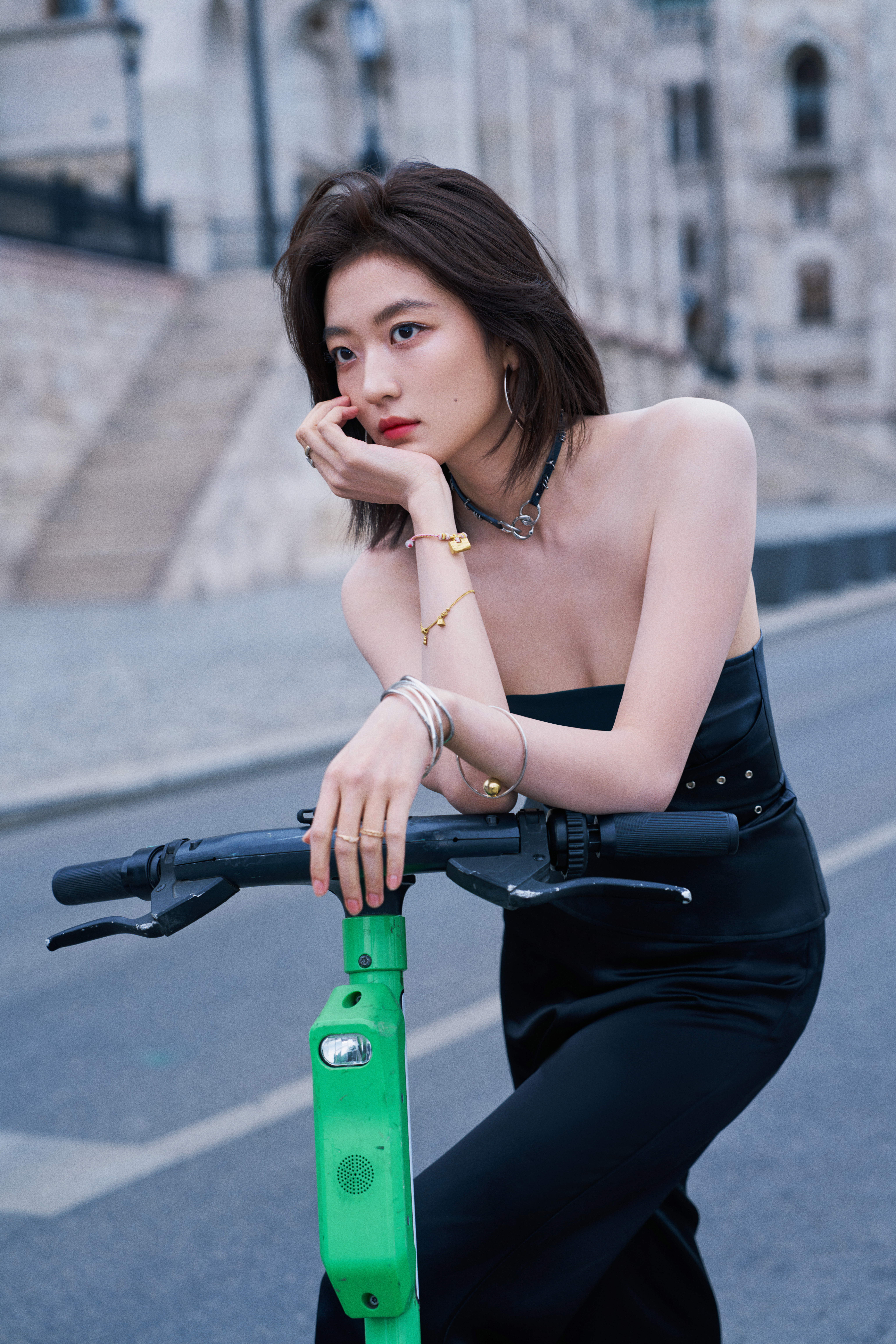 桃黑黑女友撞脸孙千孙千