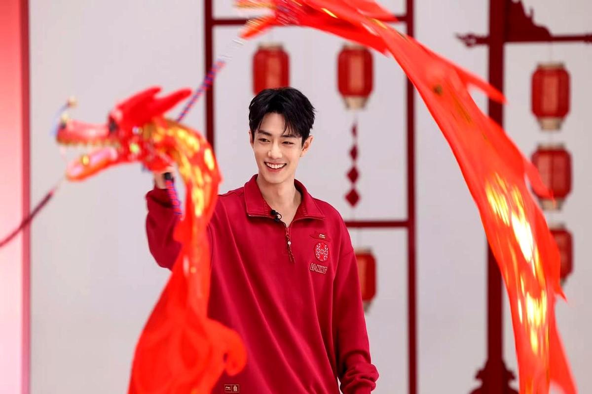 肖战这场直播太好笑了，全场都在喊郭靖！12月29号李宁那场直播，他整个人状态