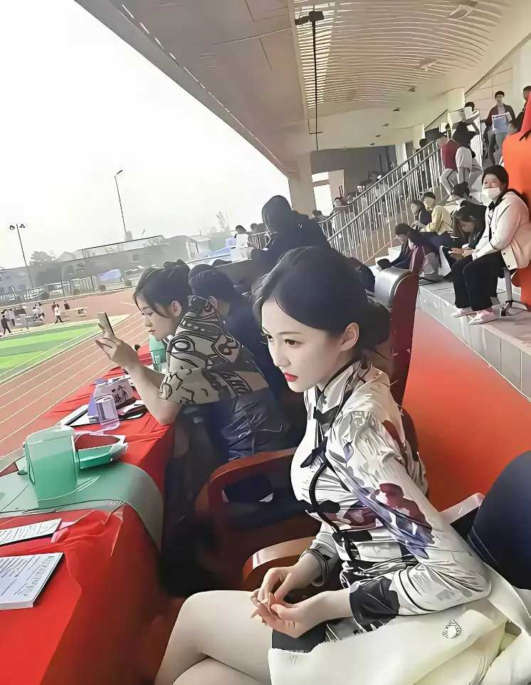 什么样的男人才能拥有她