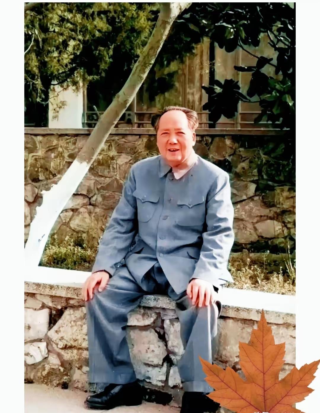 主席这张笑脸为何穿越百年，仍让亿万国人会心一笑？你见过最动人的笑容是什么样