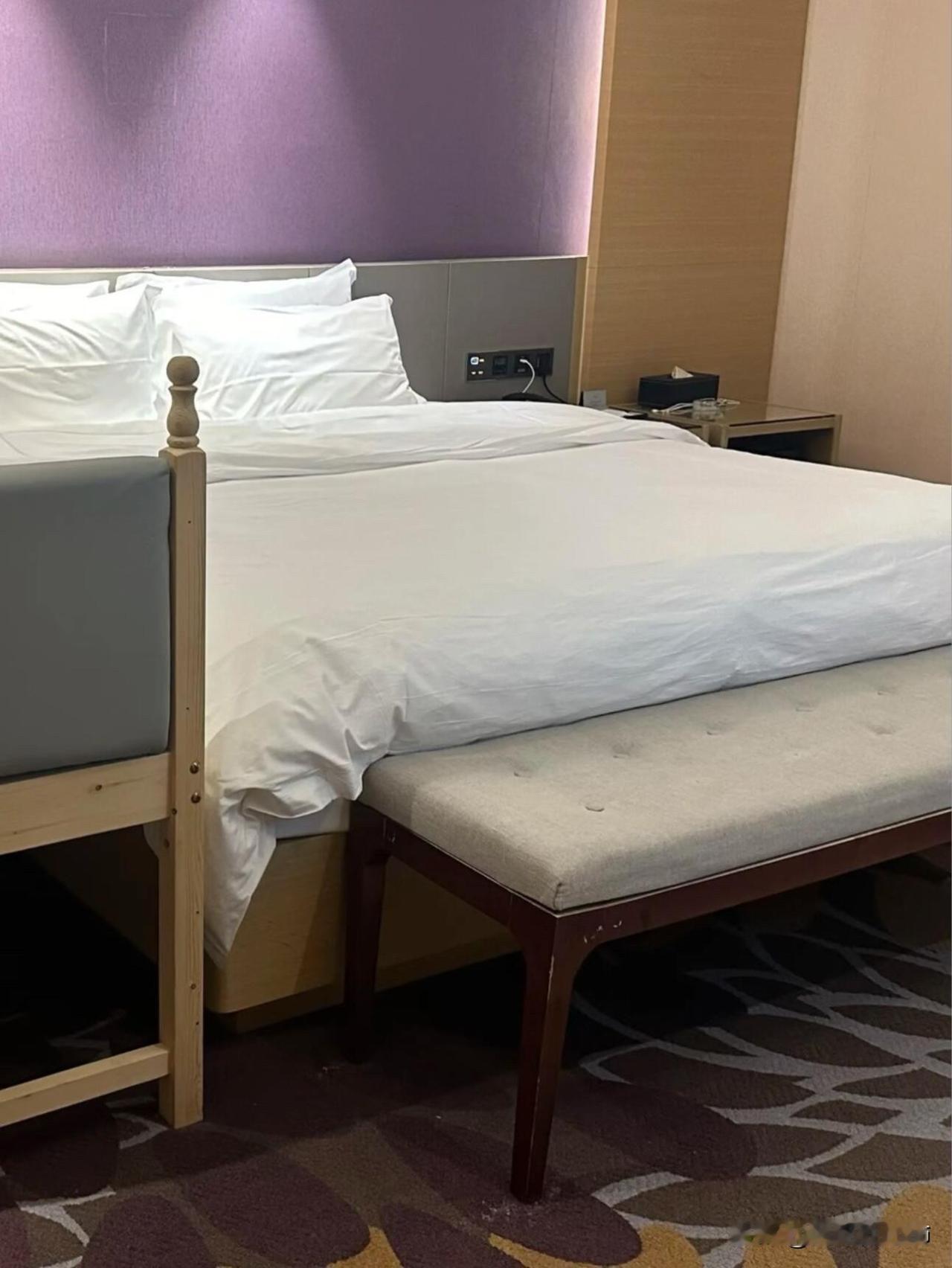 那年在酒店高烧40度，他丢下我转身就走在一起六年，我以为我们会结婚。直到在三