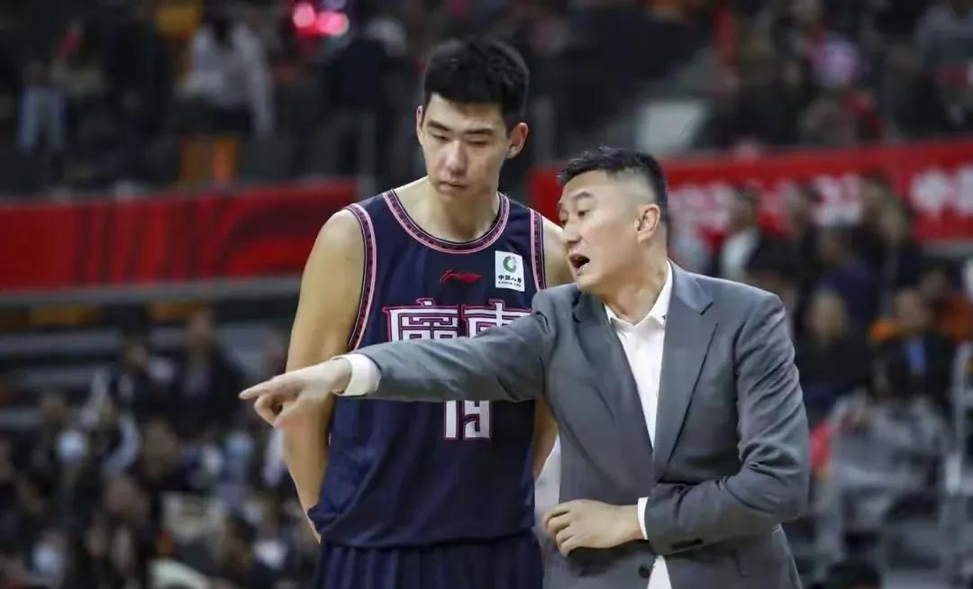 网传徐昕谁要补偿费2000万，是否合适徐昕今年已经22岁了，在CBA历练也整4