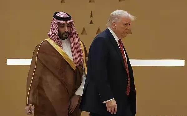 在中东，以色列不敢打他，伊朗不敢动他，俄罗斯惯着他，就连美国也宠着他，这个国家就