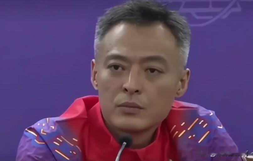 秦志戬刚上任：2个难题接踵而至！第一个难题，女队不如预想的好，原来以为只是