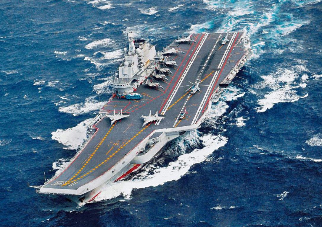 在近年来的军事分析中，关于中国和美国在印太地区的对峙，尤其是美军航母是否能够有效