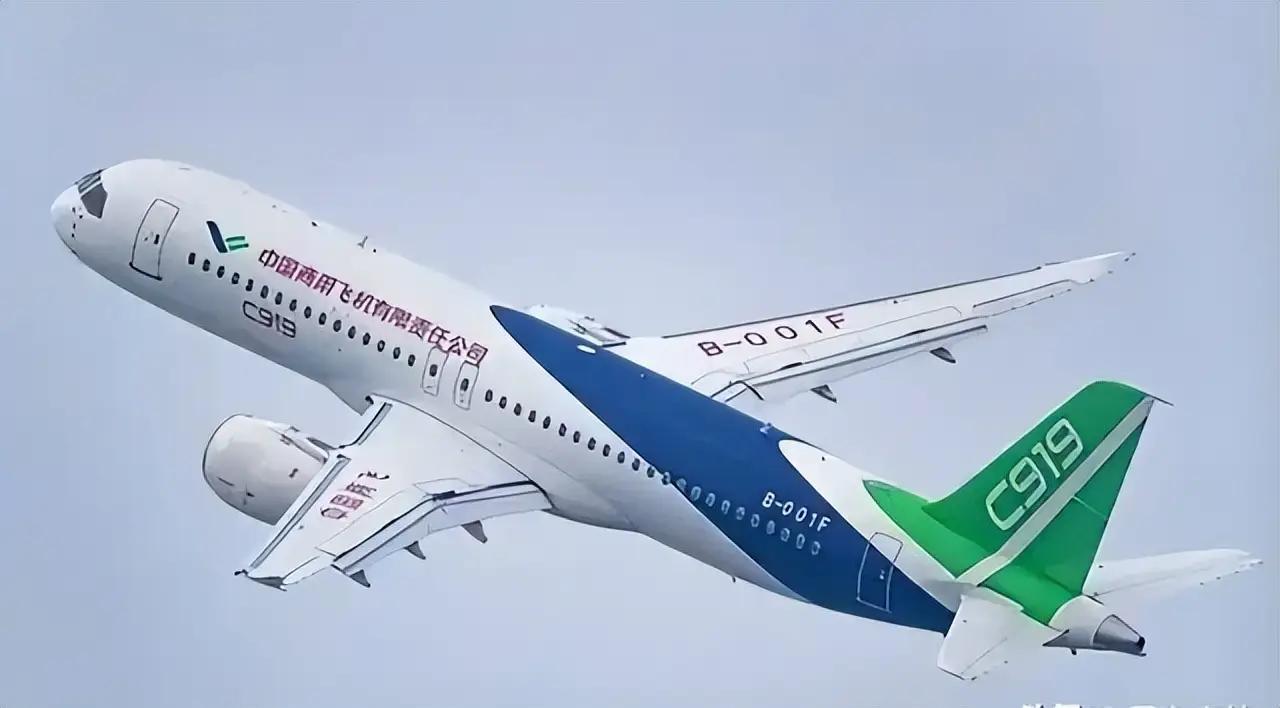 波音和空客这次算是彻底看傻了眼：原以为只要欧美适航证不发，中国大飞机怎么也飞不出
