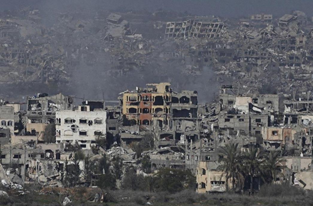 美军如果打击伊朗，大概率没有谁会去帮助伊朗。以色列打巴勒斯坦，没人帮。以色列打黎