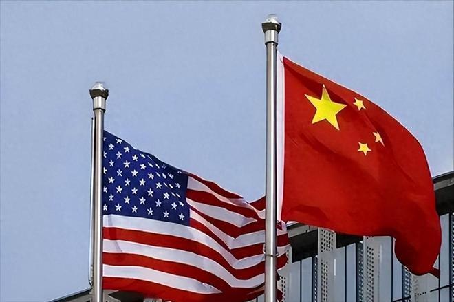 美军太平洋总部司令帕帕罗，过去一直以对华强硬著称，张口就是“地狱景观”，动不动就