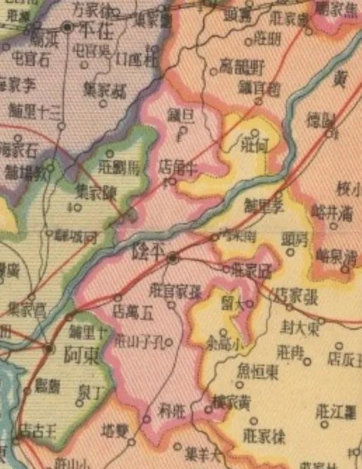民国时期的平阴县地图民国时期平阴县辖域与现在差别很大，当时的平阴县域跨黄河两岸
