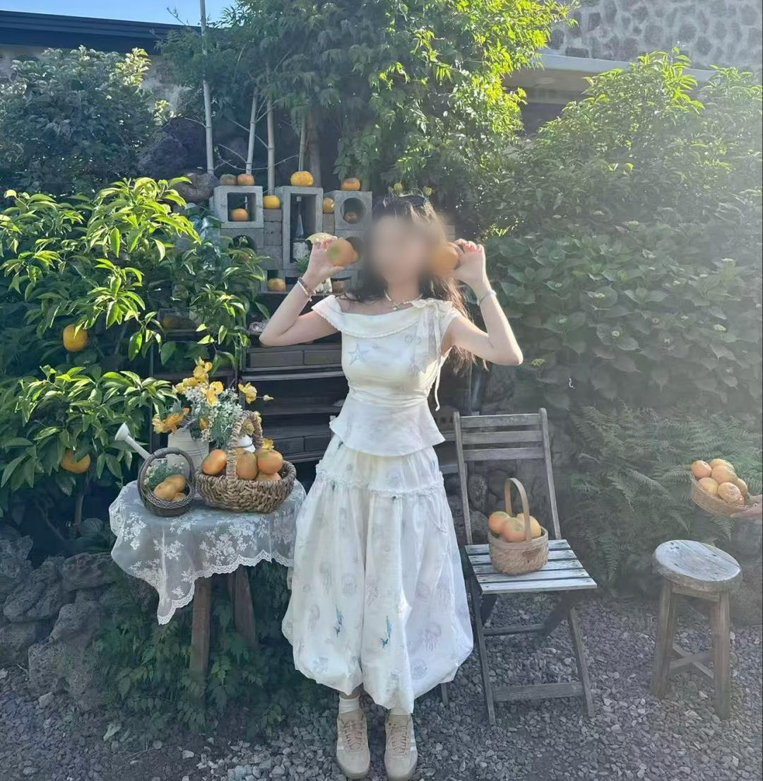 她早已买好回国机票，国内的新工作也在等她。可谁也没有想到，这趟原本只为领取毕业证