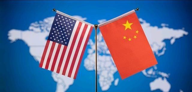 外媒表示，中国现在是互秀肌肉，美国对中国非常的警惕，美国力图重新平衡中美博弈天平