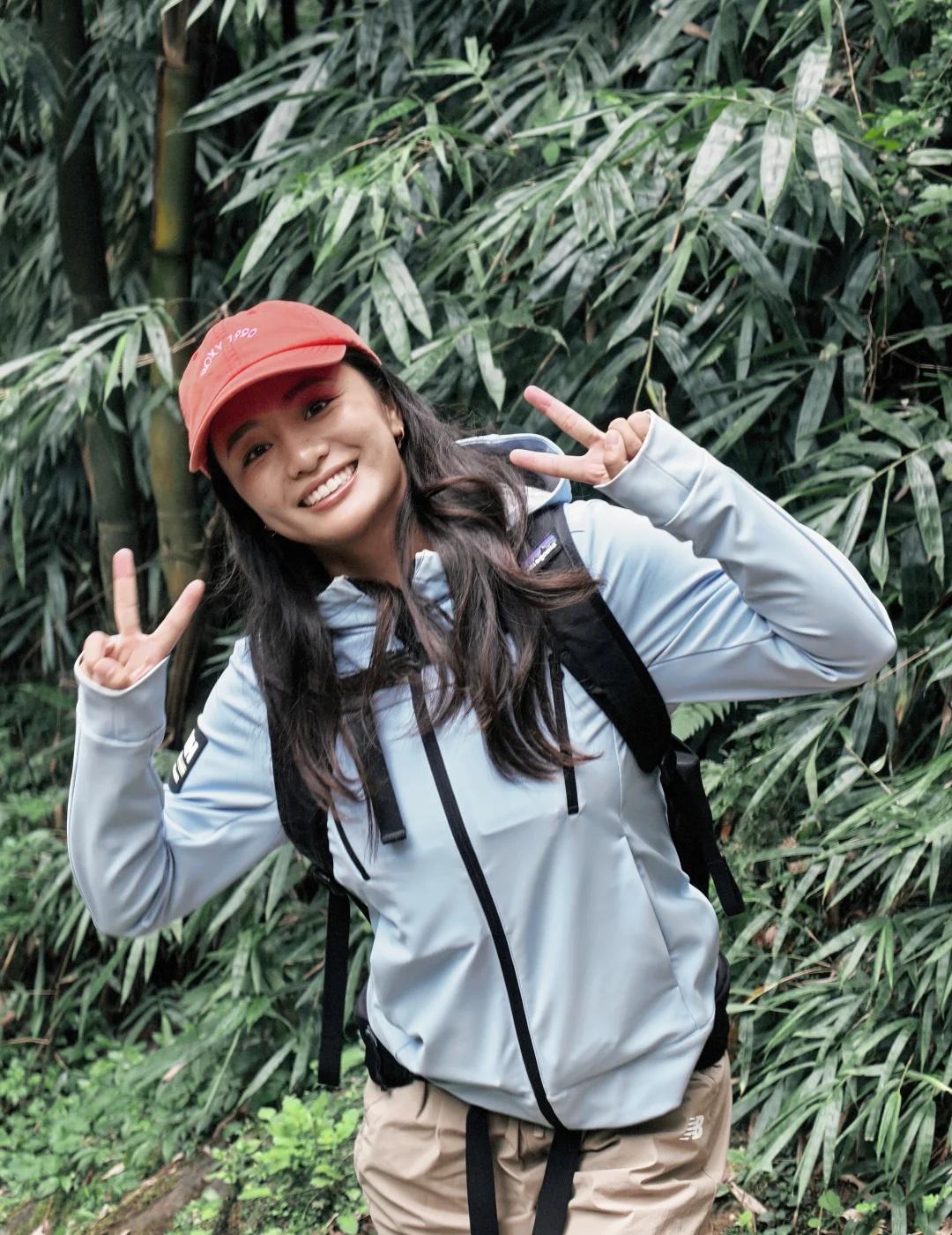 成都周边徒步爬山OOTD|街子古镇⛰️路线这次回成都爬了街子古镇的康道“凤栖山